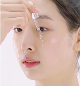 nen-dung-serum-vitamin-c-vao-luc-nao